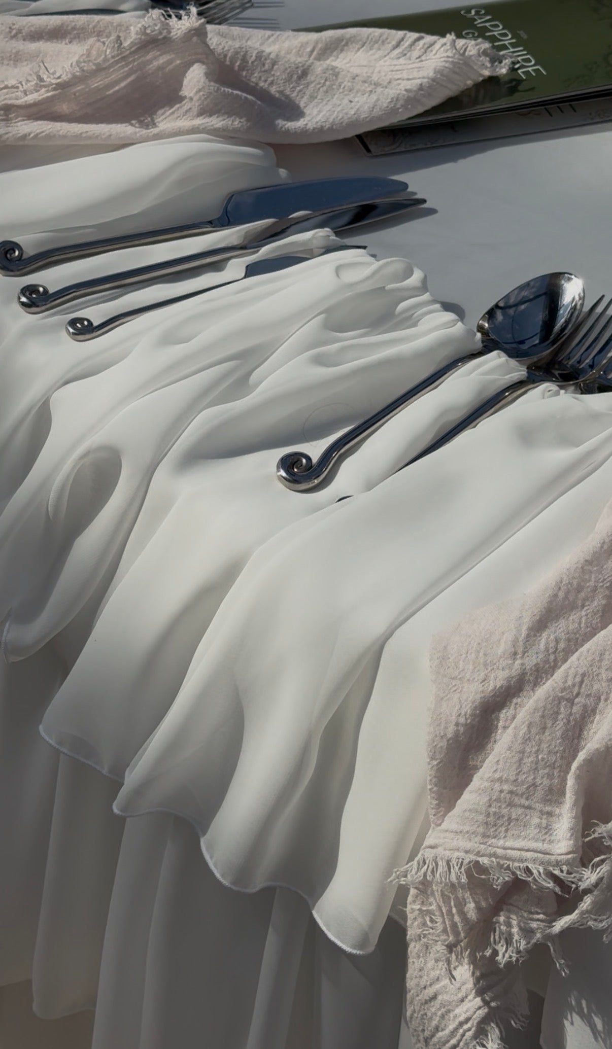 Ruffled Chiffon Round Tablecloths