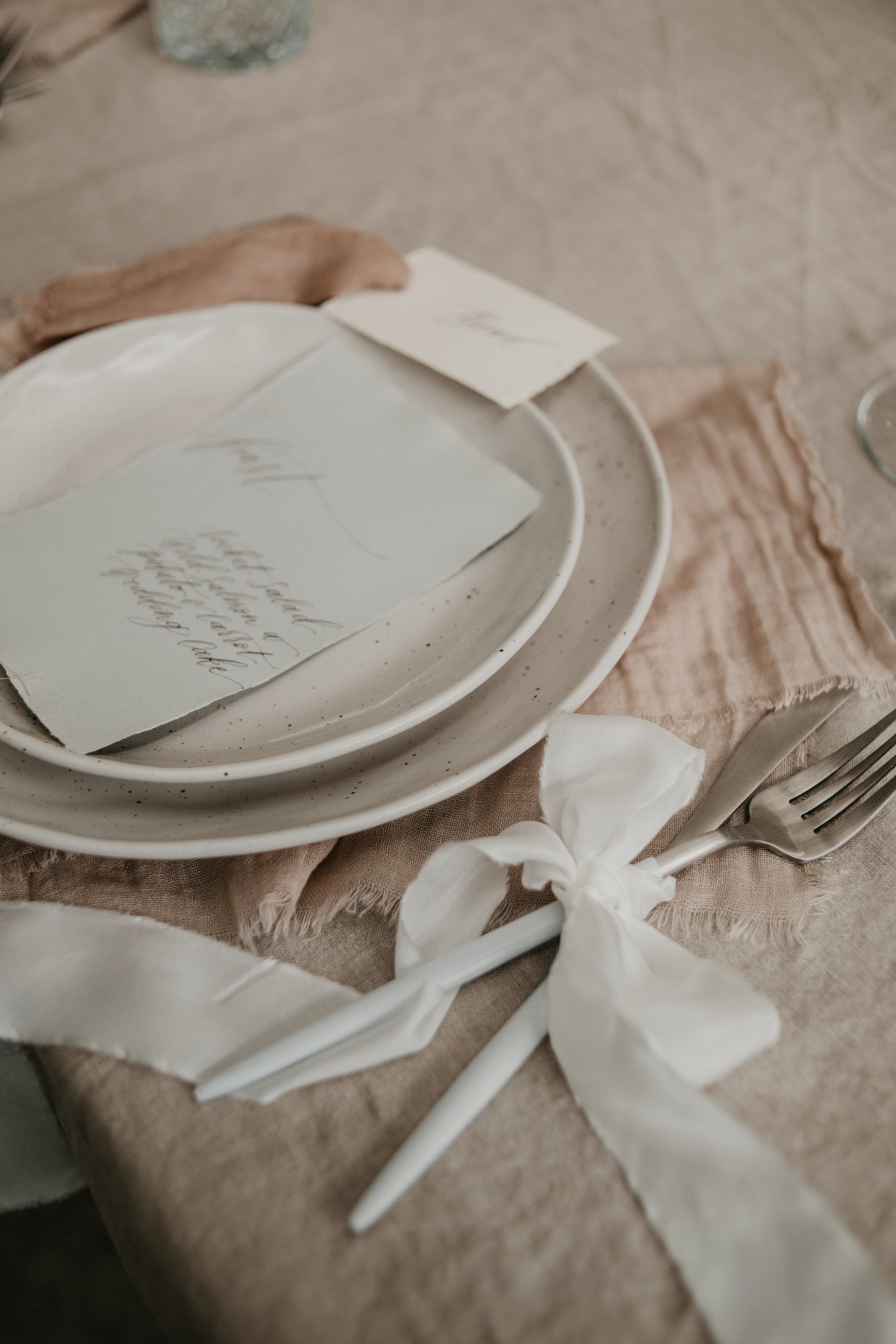 Smoked pink textured cotton napkins for hire | Gold Coast Wedding & Event Hire