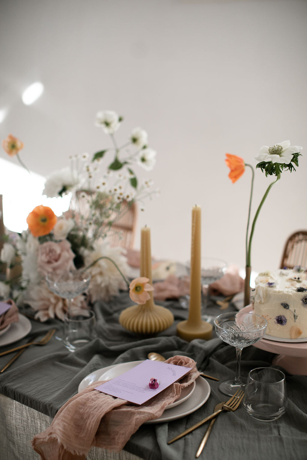 Blush pink porcelain cake stand for hire | For Love & Living Wedding & Event Stylist